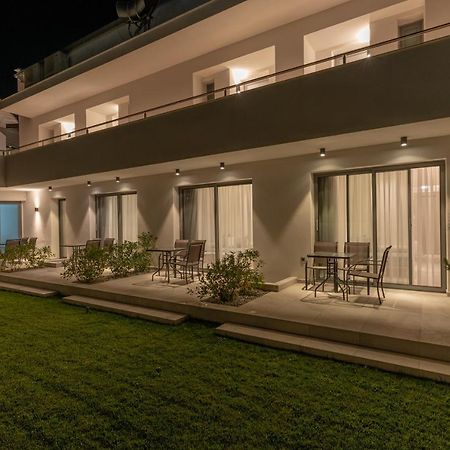 Mera Apartments Stavros  Eksteriør billede