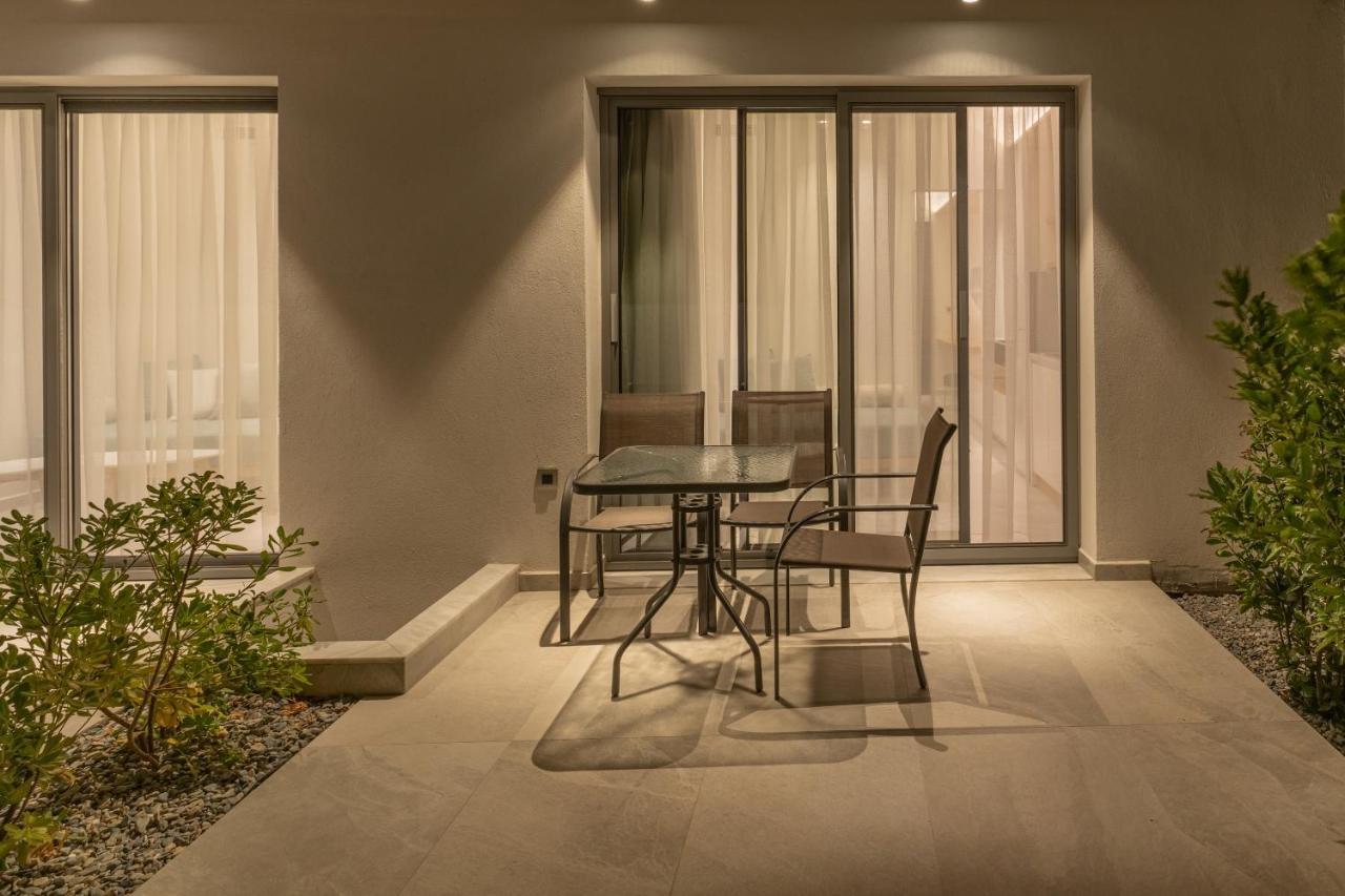 Mera Apartments Stavros  Eksteriør billede