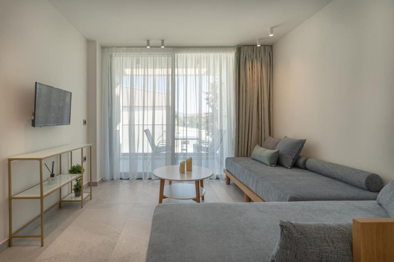 Mera Apartments Stavros  Eksteriør billede